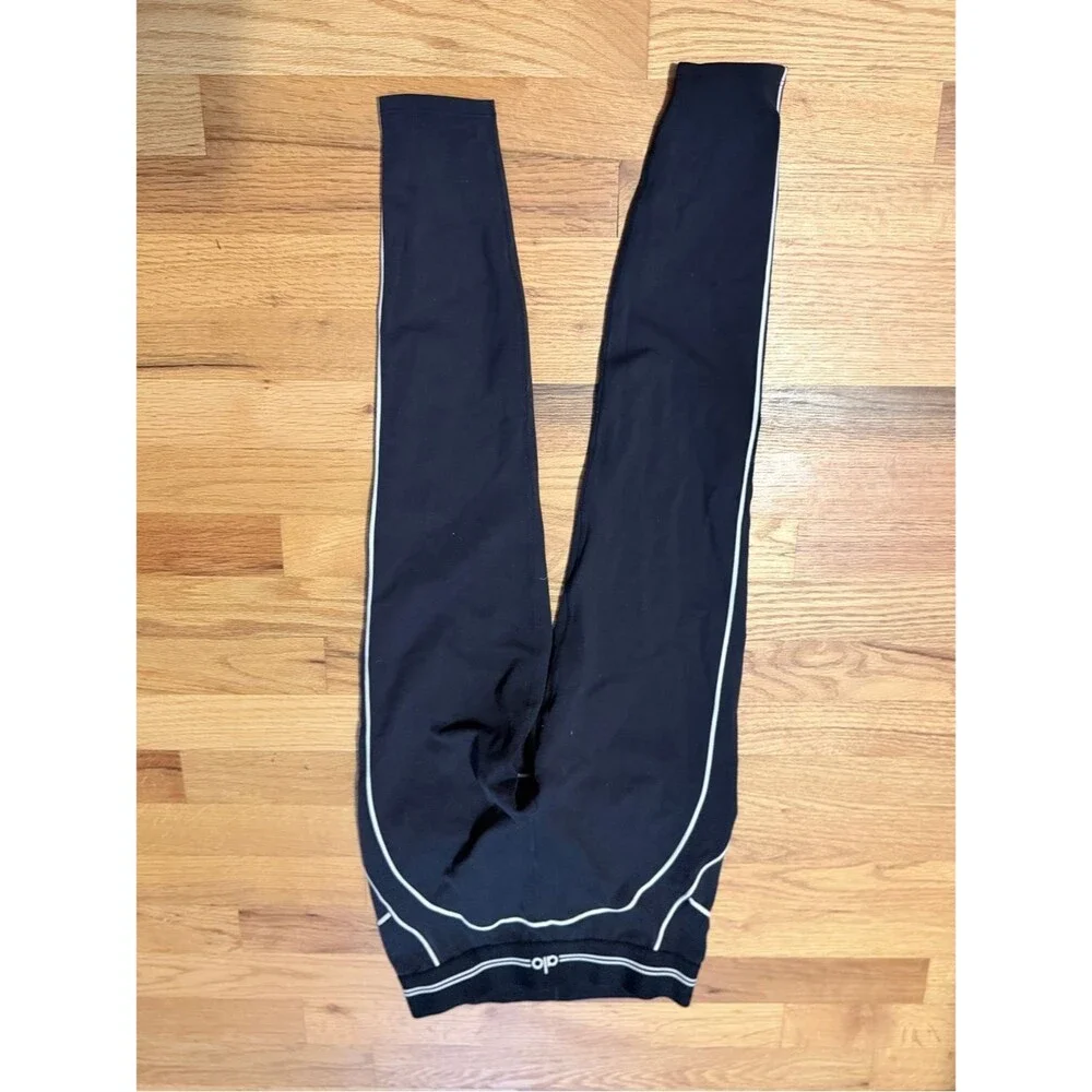 Alo Yoga Airbrush High-Waist Heart Throb Leggings Small